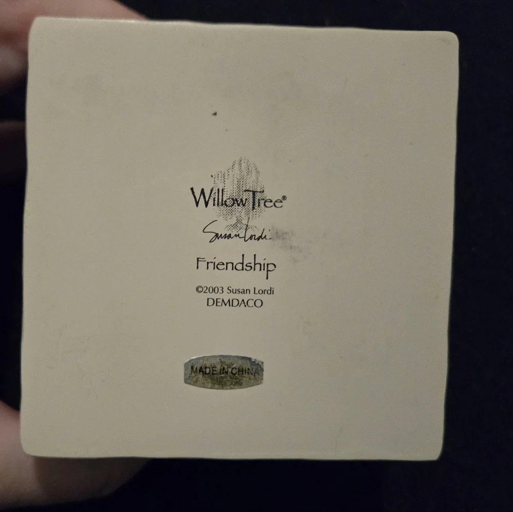 Willow Tree Figurine Trinket Box Friendship 3